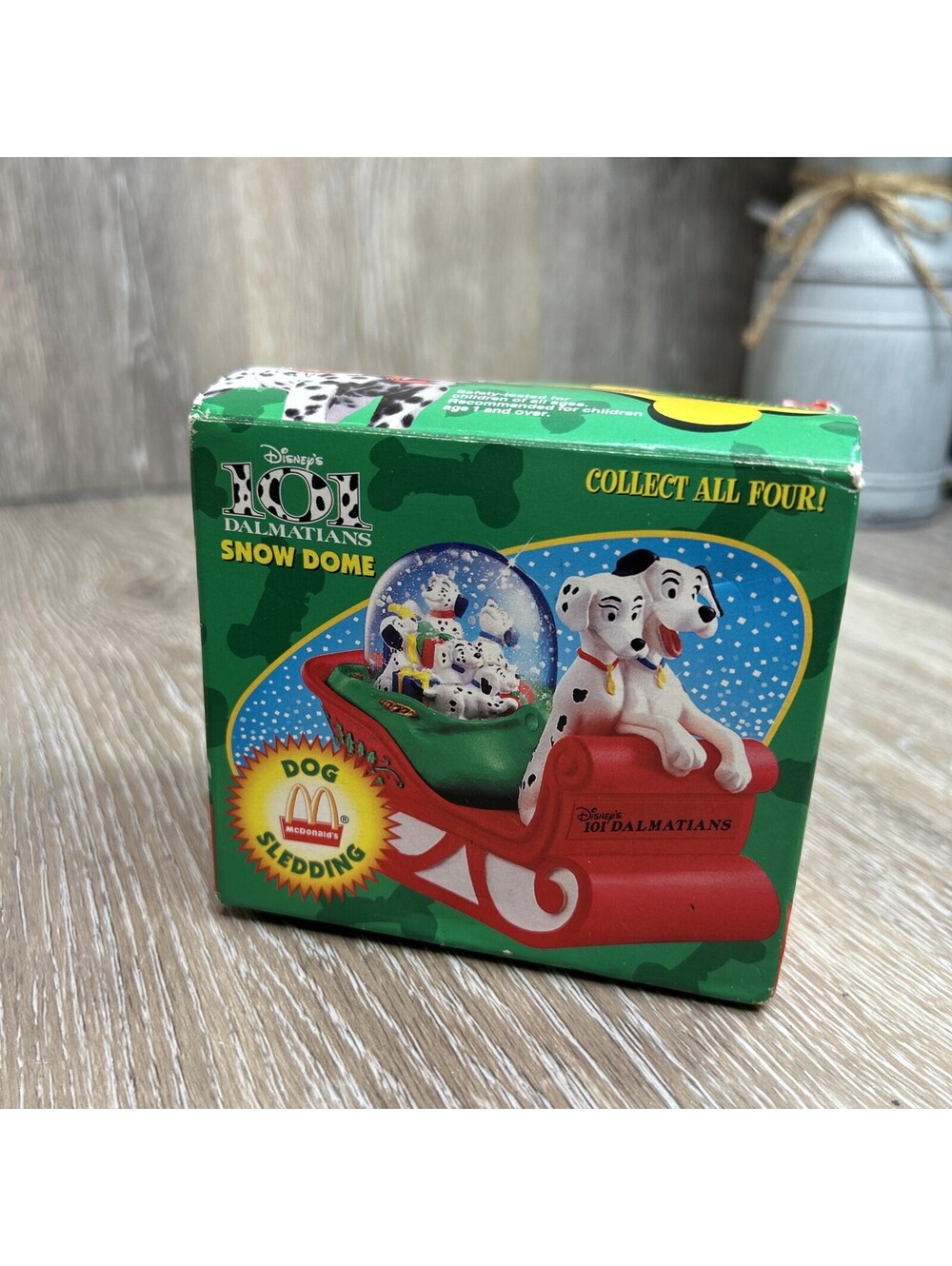 1996 Disney's 101 Dalmatians Snow Dome McDonalds Toy Dog Sledding Globe in Box